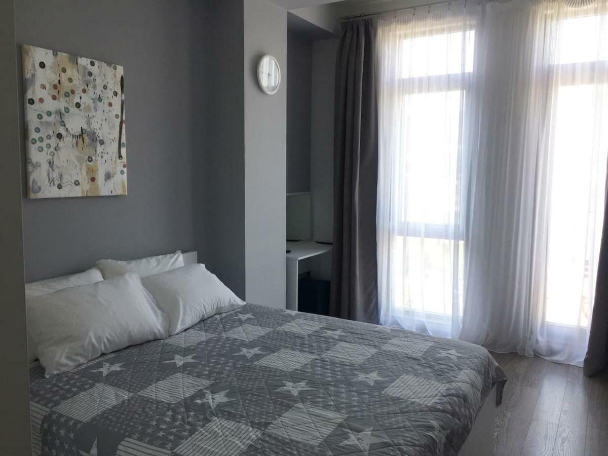 Sunny Apartment Ortachala Tbilisi Exteriér fotografie